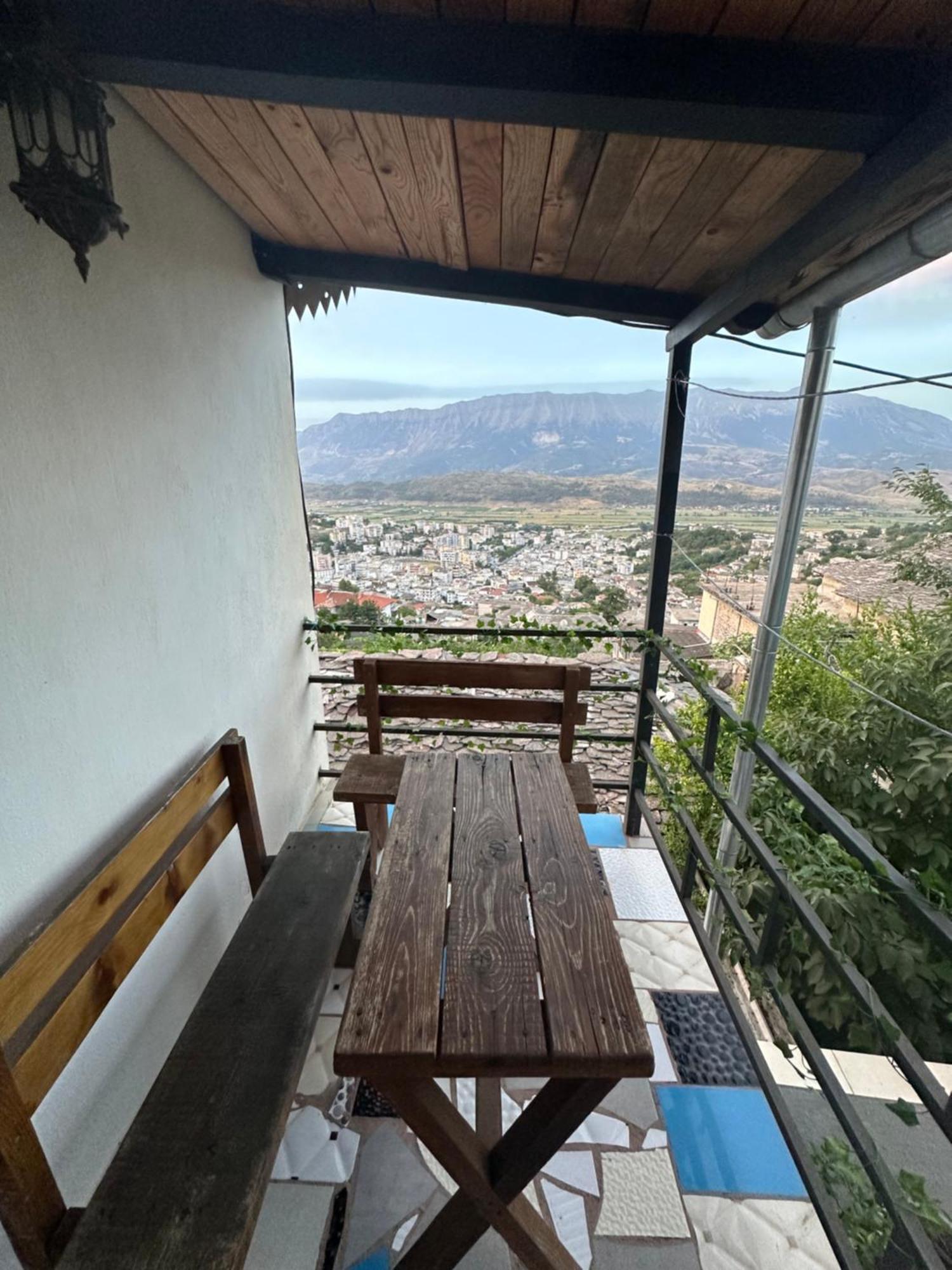 Villa Zeko Gjirokaster Ngoại thất bức ảnh